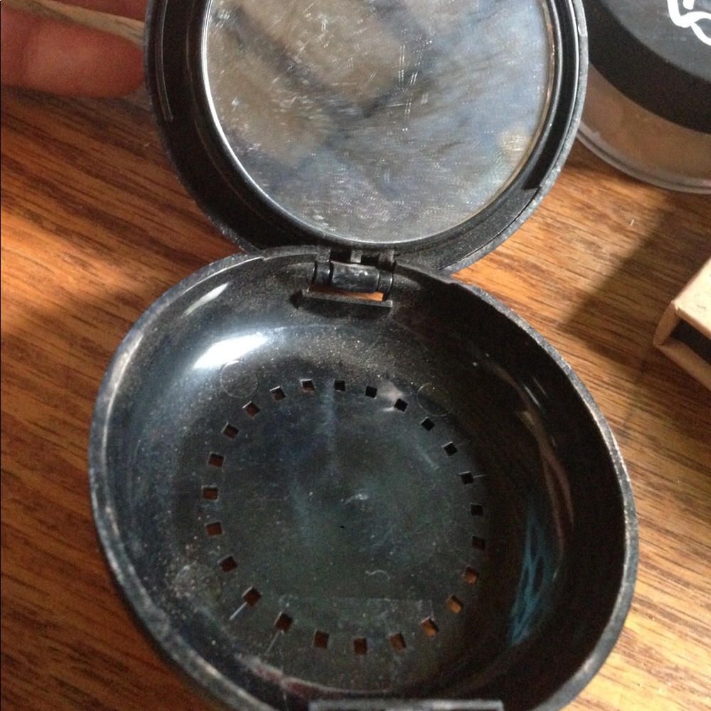 Physicians Formula Bronzer Powder - Picture 4 of 4